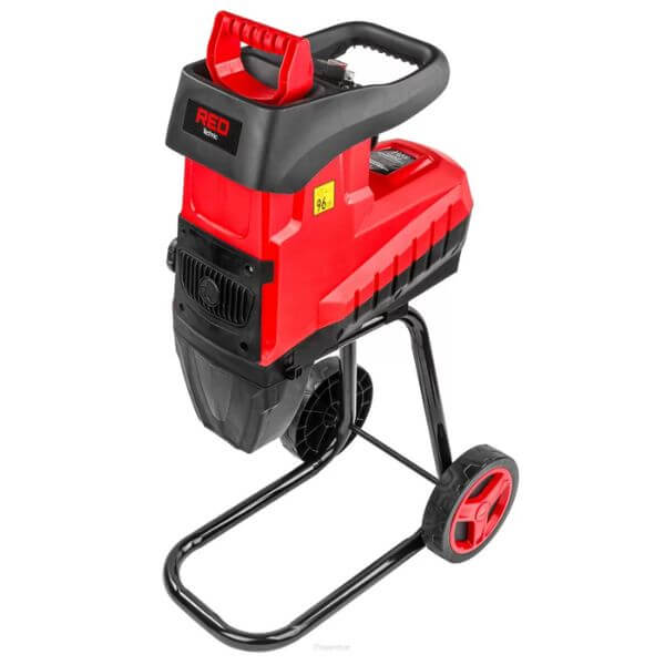 Rozdrabniacz do gałęzi RED TECHNIC z workiem i systemem frezowym Rozdrabniacz do gałęzi - jaki wybrać? Model z mechanizmem frezowym RED TECHNIC