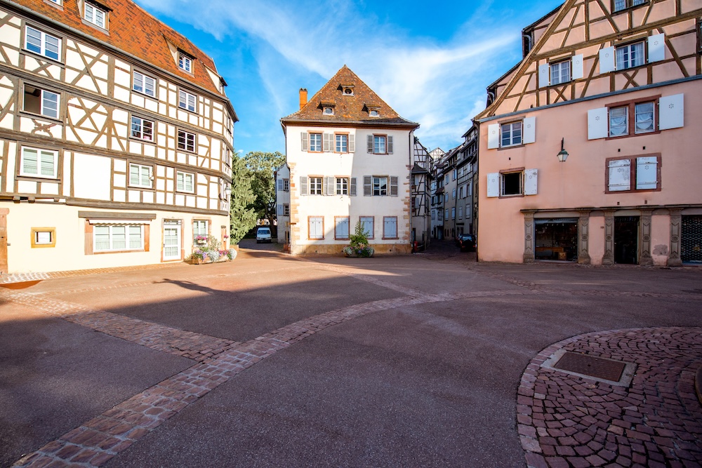 plac dawnej komory celnej we Francji Place de l’Ancienne Douane we Francji