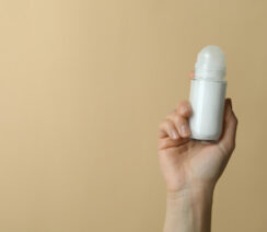Antyperspirant w kulce - jak działa? Poradnik