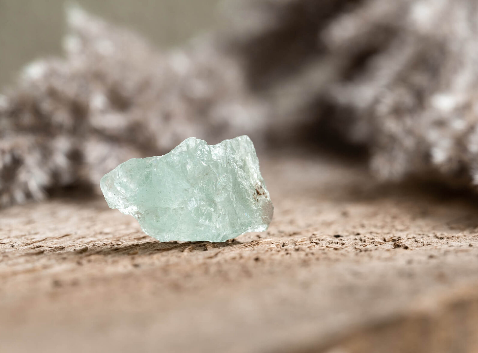 Jak wygląda akwamaryn? Cechy